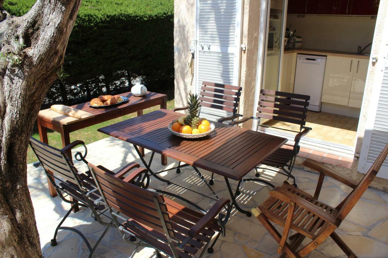 Suquette Charming Provencal House In Antibes With Nice Terrace, Garden And Pool Access Villa Luaran gambar